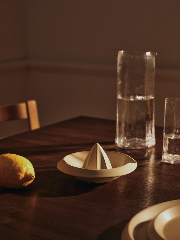 Exprimidor Erena crema · Ferm Living