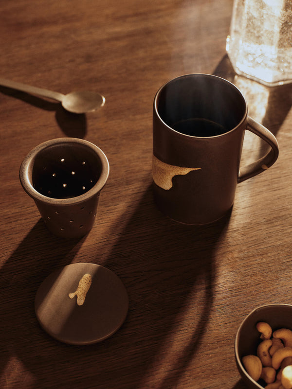 Taza con infusor Koyo de Ferm Living