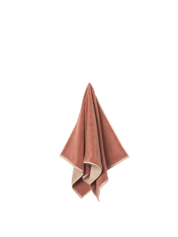Toalla de manos Ekko de Ferm Living
