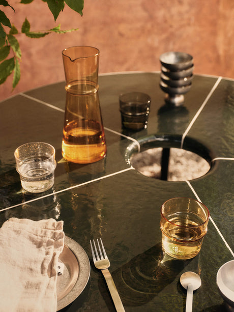 Mesa de comedor de exterior Deya de Ferm Living