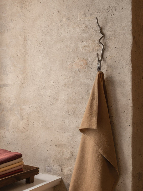 Colgador Curvature de Ferm Living