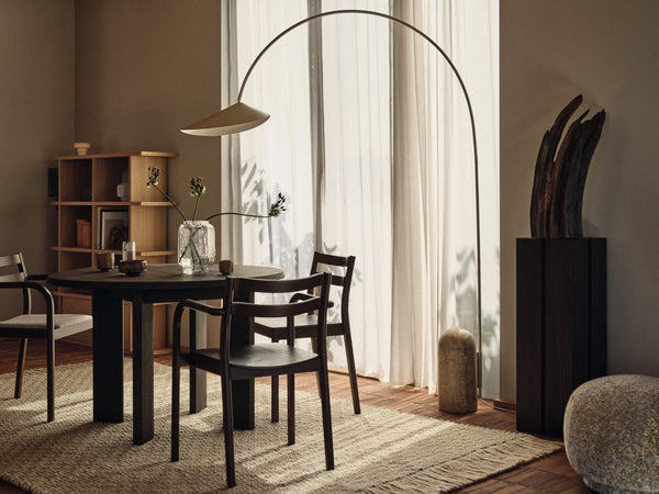 Lampadaire arc Arum · Ferm Living · vue 7