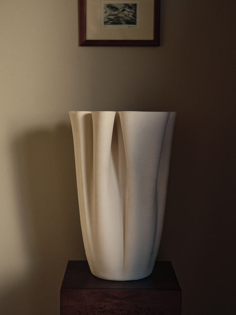 Jarra de chão Dedali branco-sujo · Ferm Living