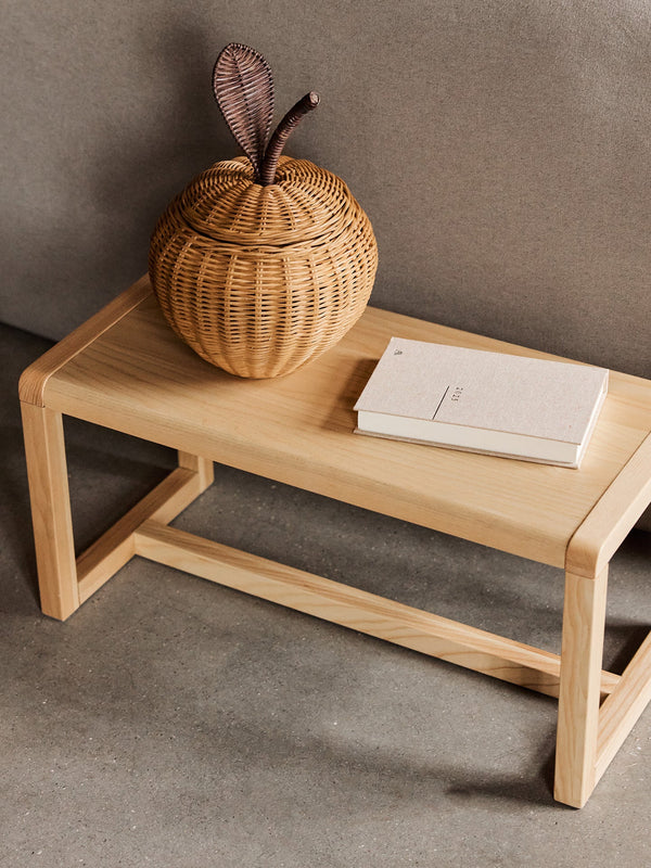 Banco infantil Little Architect de Ferm Living
