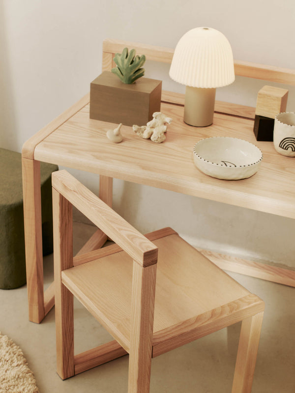Escritorio Little Architect fresno · Ferm Living · vista 2