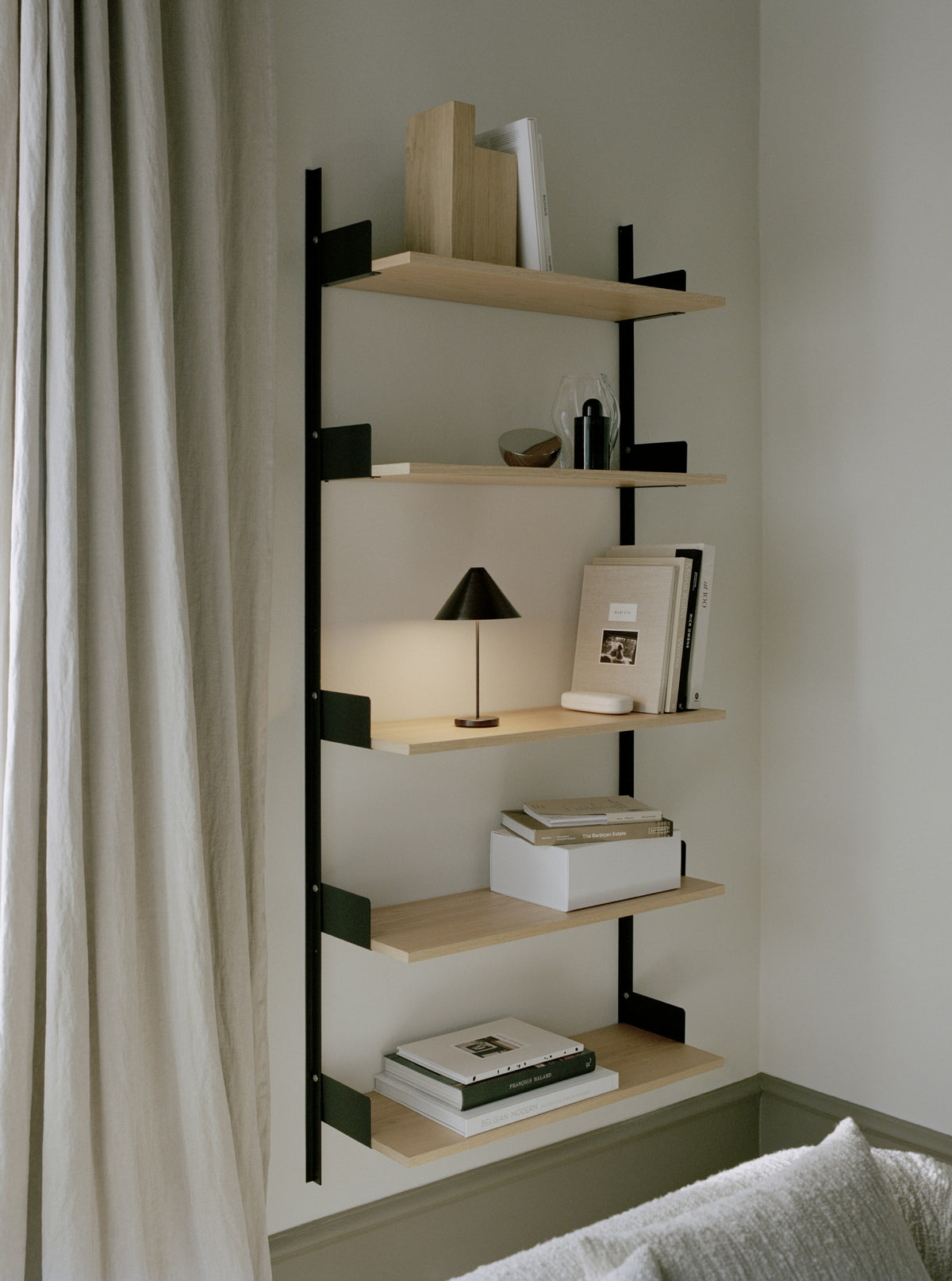 Specchio da tavolo Aura · New Works