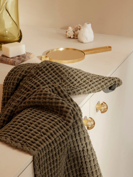 Toalla de manos orgánica Organic de Ferm Living