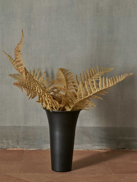 Jarrón de aluminio Spun Alu de Ferm Living