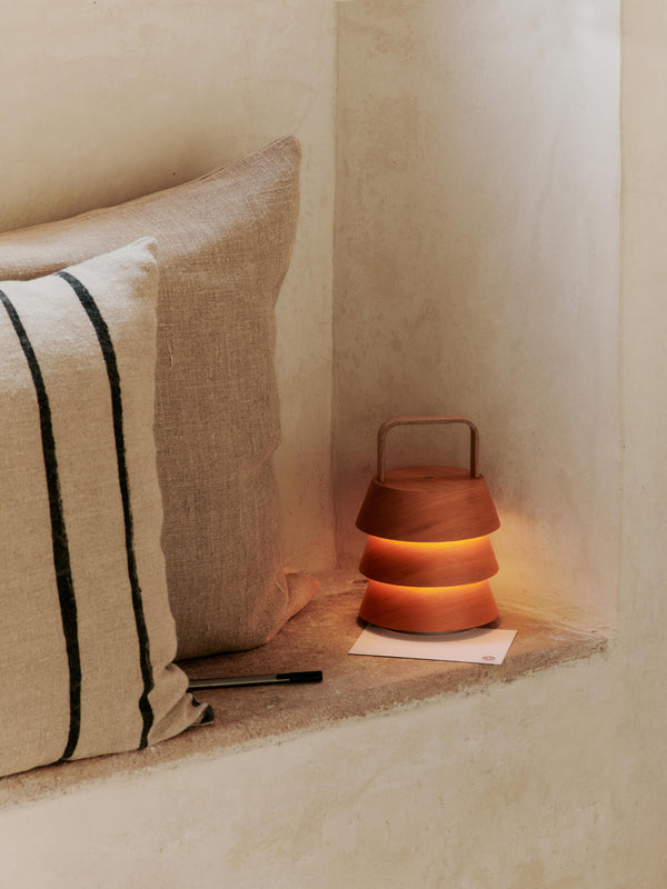 Lampe portable Luver · Ferm Living · vue 7