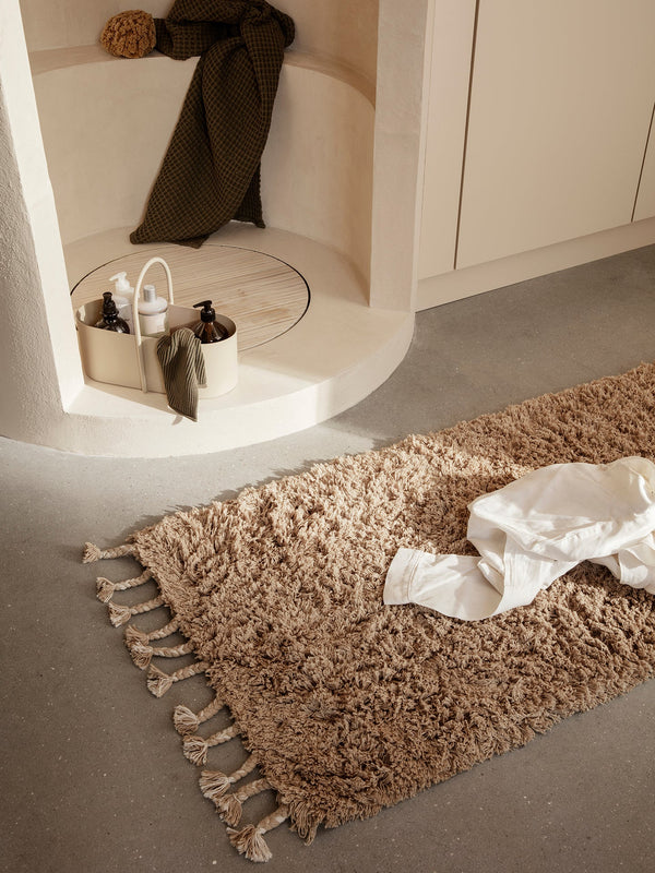 Alfombra pasillo de pelo largo Amass de Ferm Living