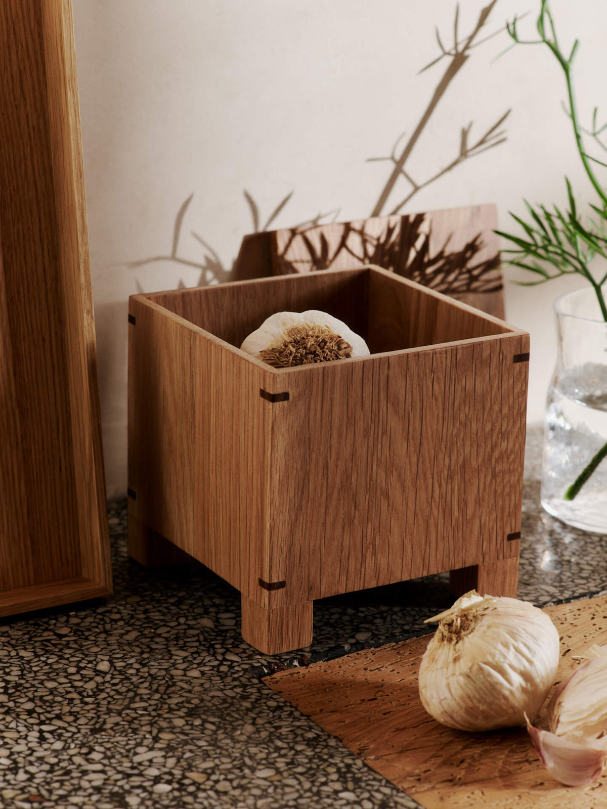 Caja para ajos Bon de Ferm Living