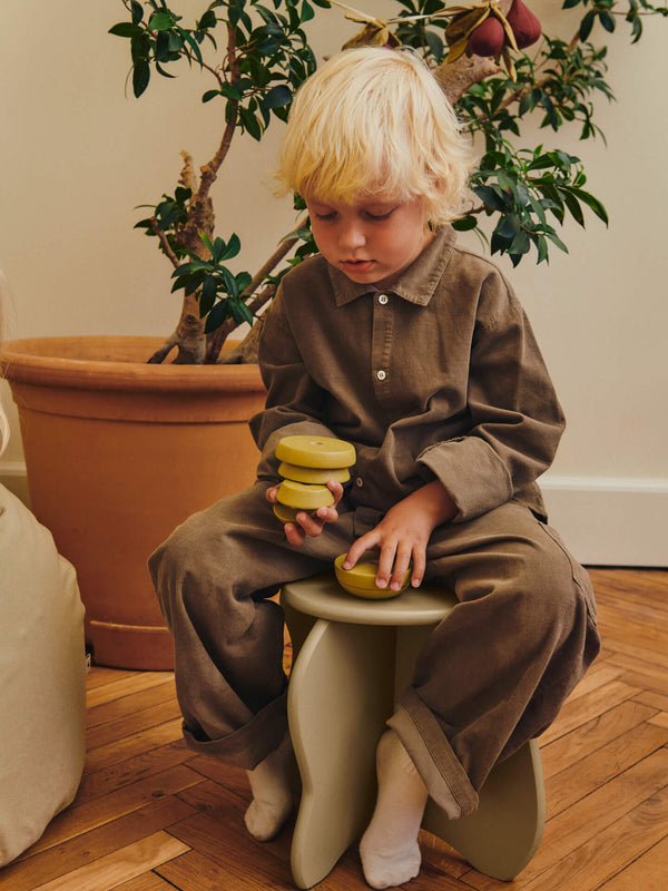 Taburete infantil Slope de Ferm Living