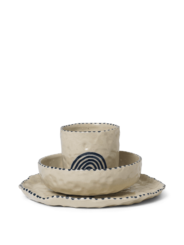 Set de cerámica infantil Naive de Ferm Living