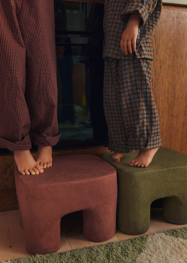 Taburete infantil Podo de Ferm Living