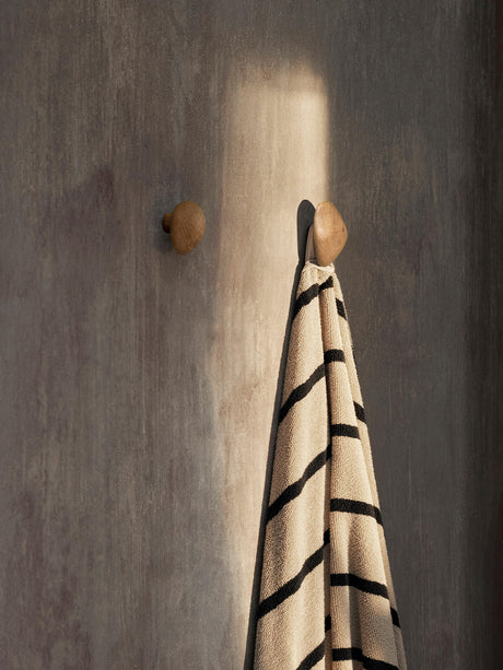 Colgadores Cairn de Ferm Living