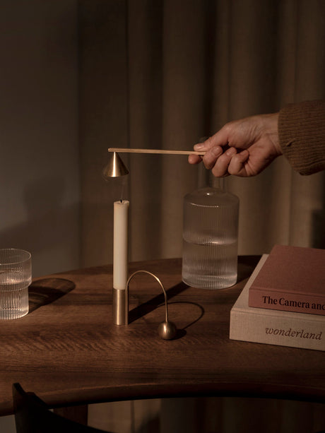 Apagavelas de latón · Ferm Living · ambiente