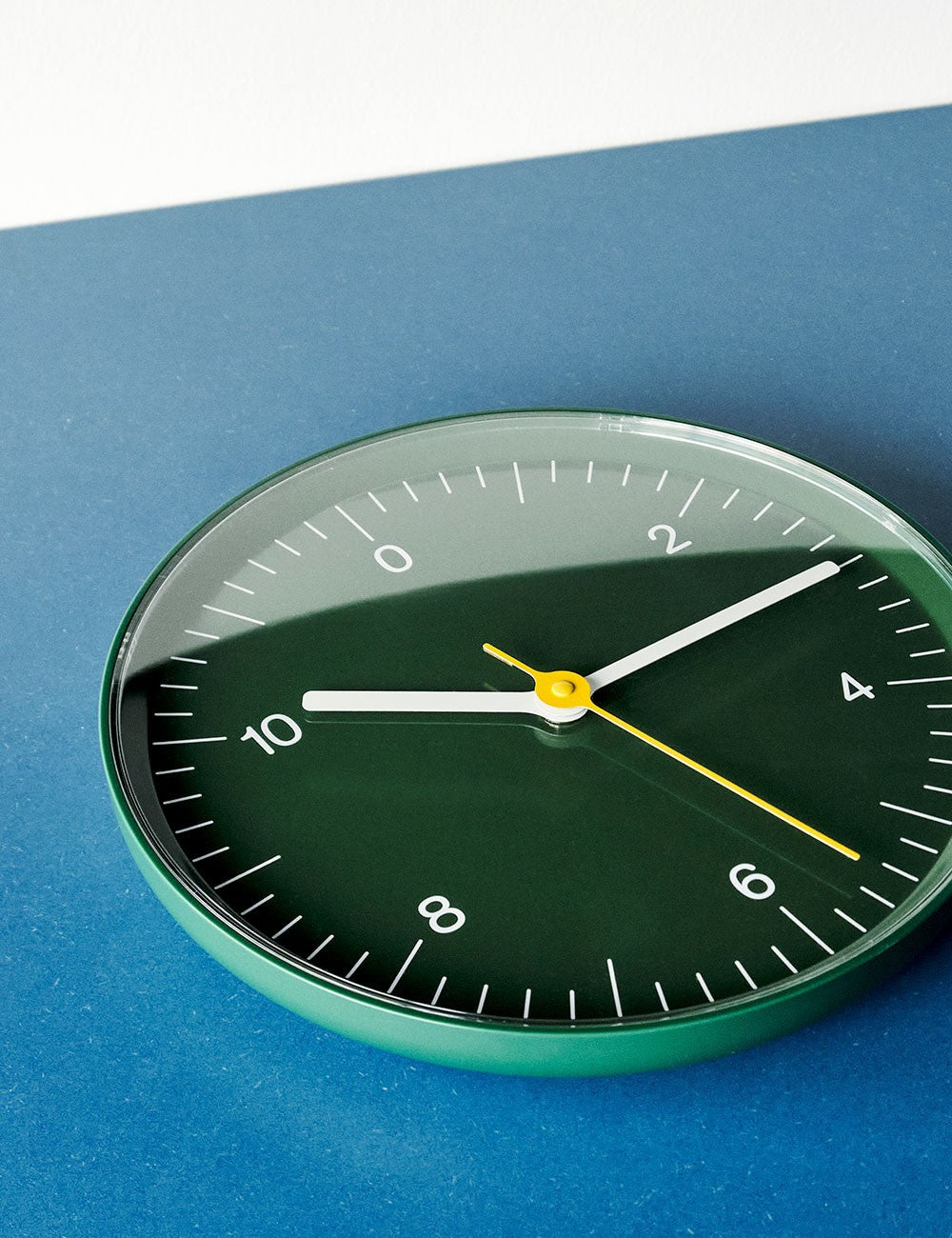 Reloj de pared · HAY