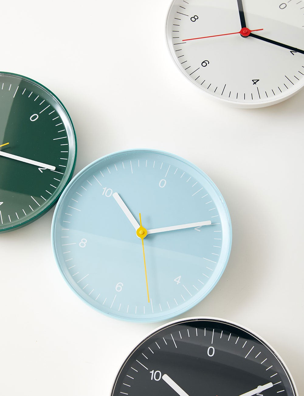 Reloj de pared · HAY
