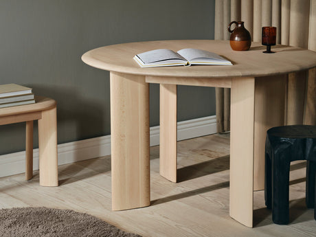 bevel-table-round-o117