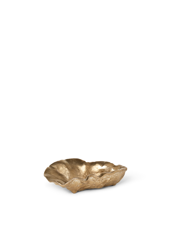 Cuenco de latón Oyster de Ferm Living