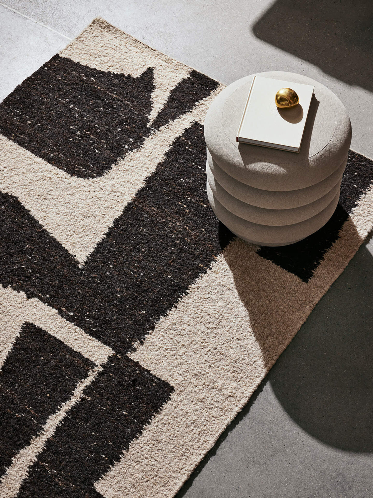 Objeto escultórico Sculptural de Ferm Living