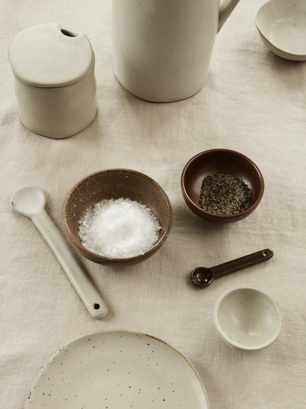 Tarro con cuchara Flow de Ferm Living
