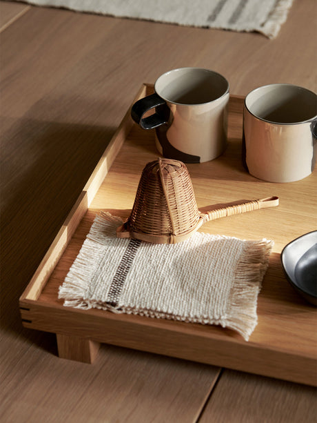 Bandeja de madera Bon S roble · Ferm Living