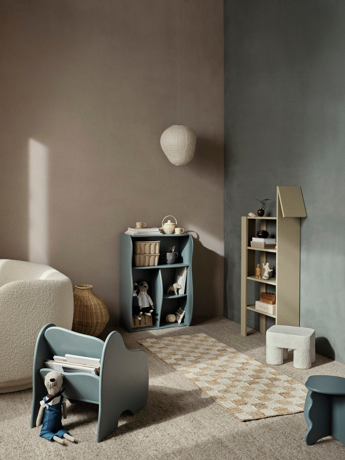 Librería Giraffe de Ferm Living