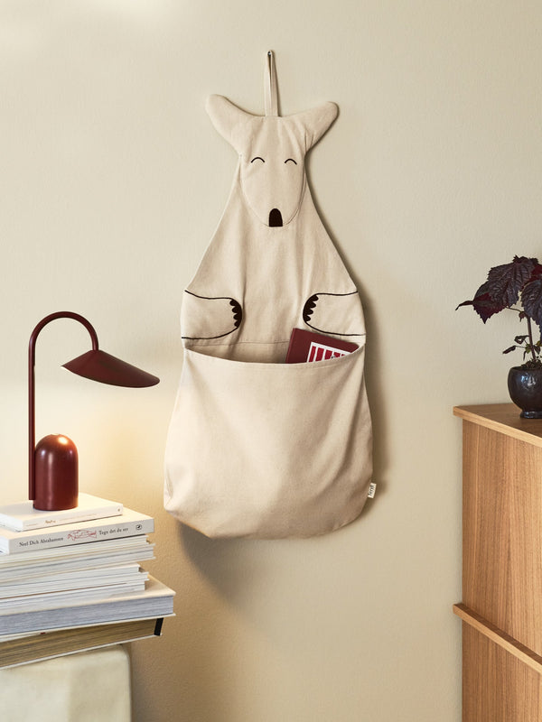 Almacenaje de pared canguro Kangaroo de Ferm Living