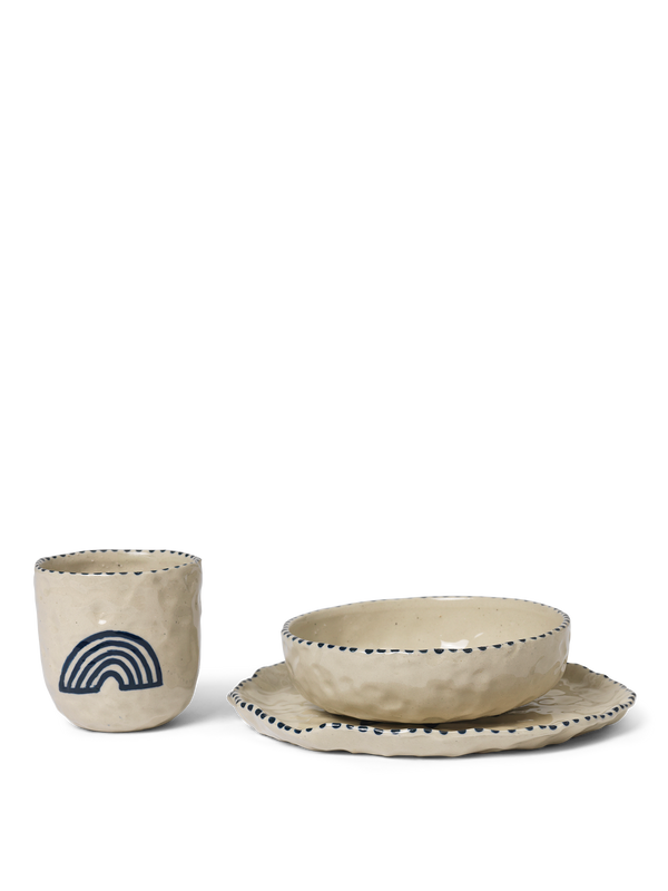 Set de cerámica infantil Naive de Ferm Living