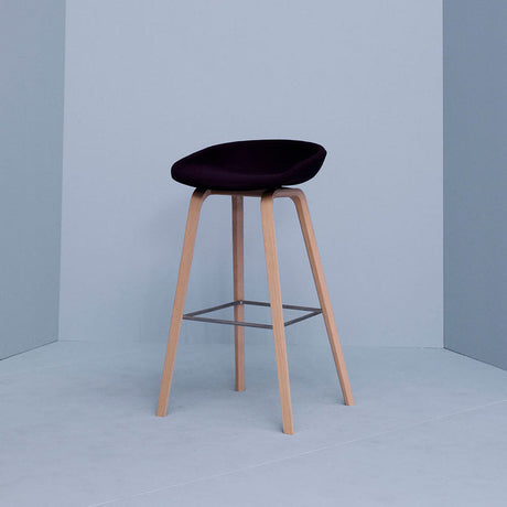 Taburete alto About A Stool AAS 32 · HAY · ambiente