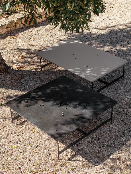 Mesa auxiliar Little T de exterior, vista 2