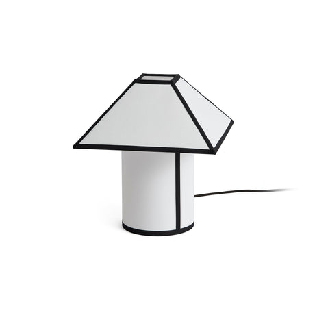 Lámpara de mesa Ava Pyramid · HAY · Ø 29 cm