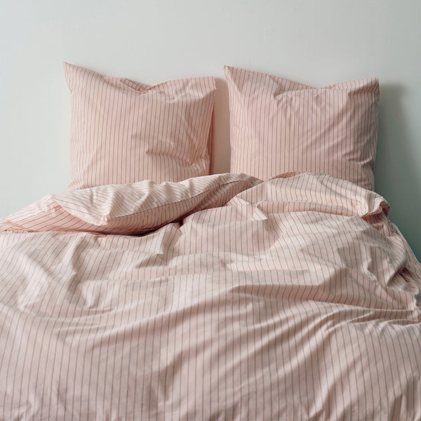 Funda de almohada Fineline · HAY · ambiente
