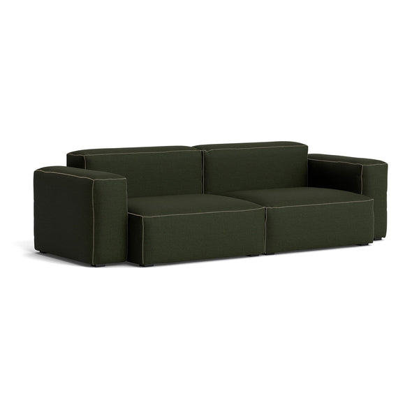 Sofá 2,5 plazas brazo bajo Mags Soft · HAY · Dark Green Sweater