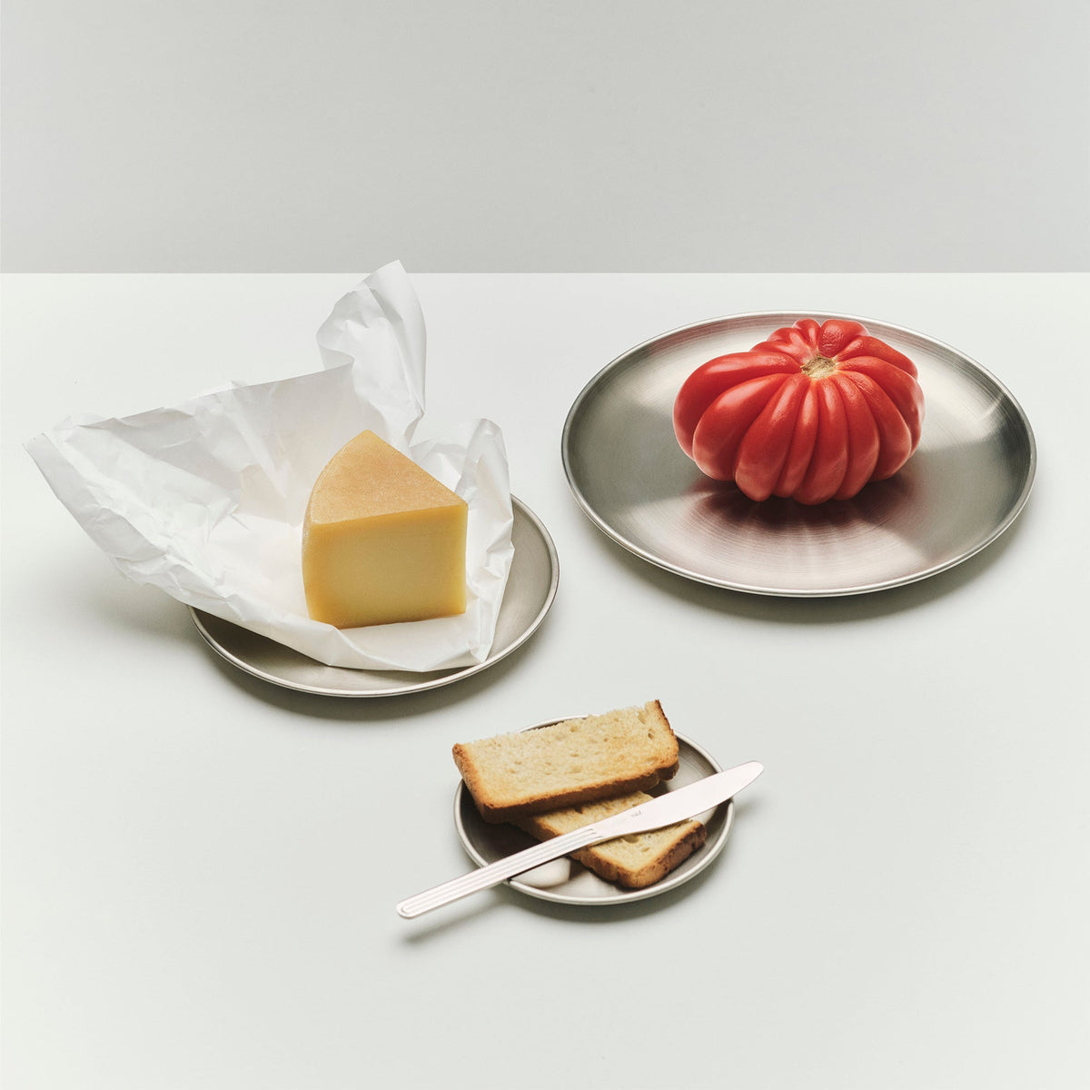 Plato Outdoor Market · HAY · ambiente