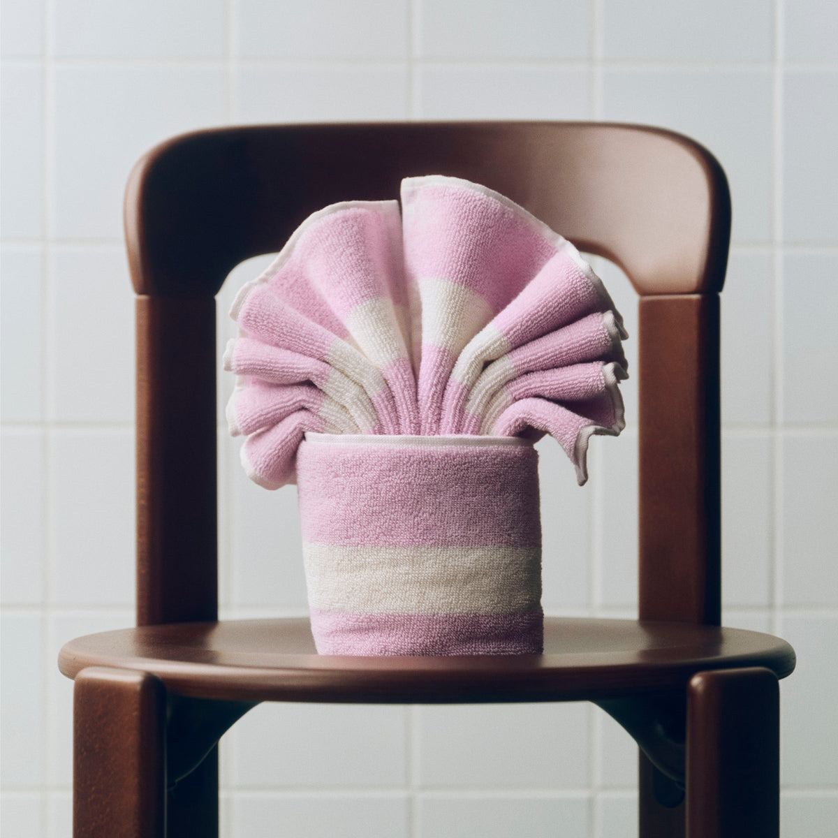 Toalla Stripe · HAY · ambiente