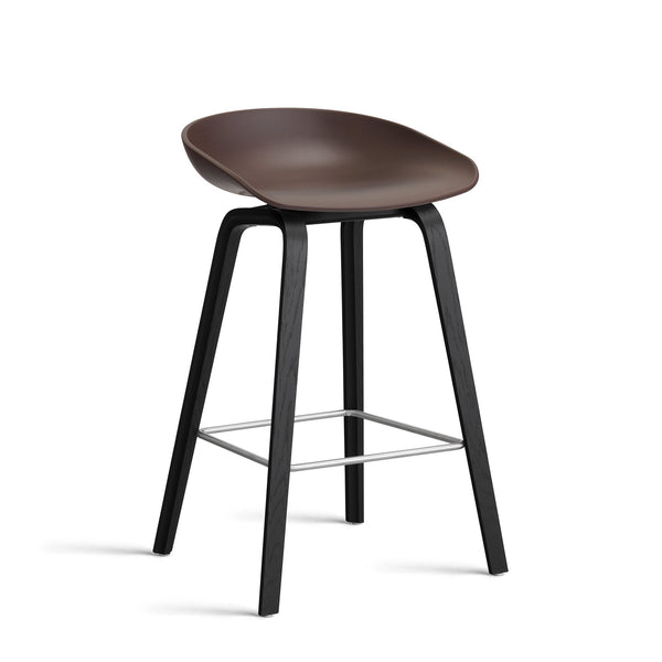 Taburete alto About A Stool AAS 32 · HAY · raisin 2.0 / H 65 cm / Black-Lacquered Oak / Stainless Steel