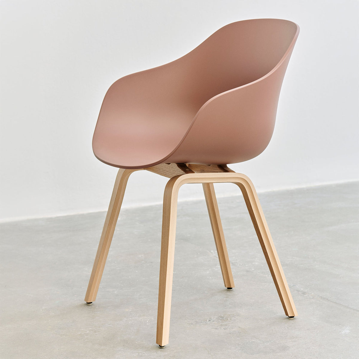 Silla About A Chair AAC 222 · HAY · ambiente