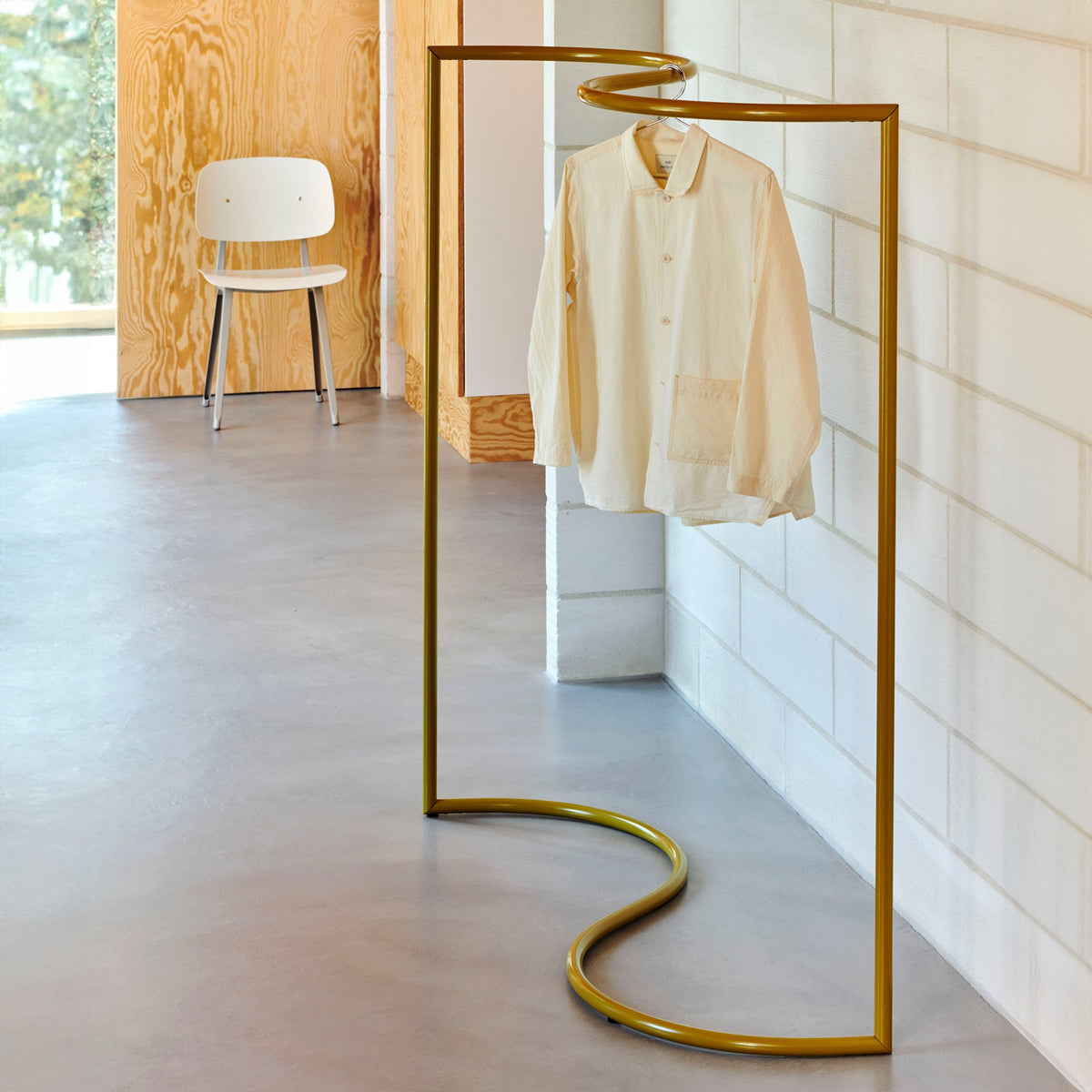 Perchero Colour Rack · HAY · ambiente
