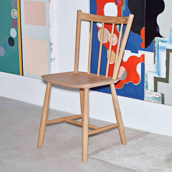 Silla J41 · HAY · ambiente