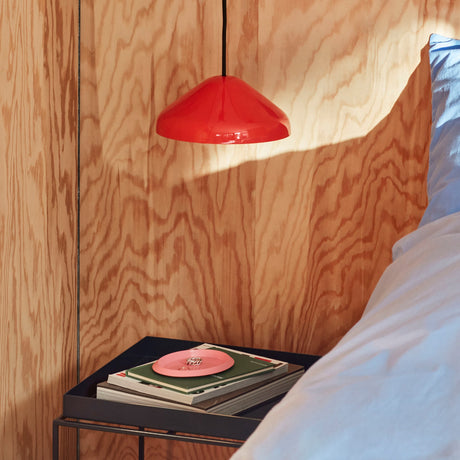 Lámpara colgante Pao Steel · HAY · ambiente