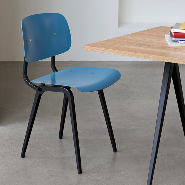 Silla Revolt · HAY · ambiente