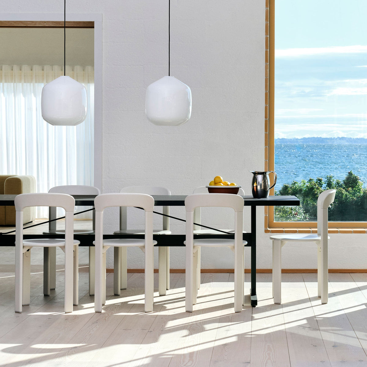 Silla Rey · HAY · ambiente