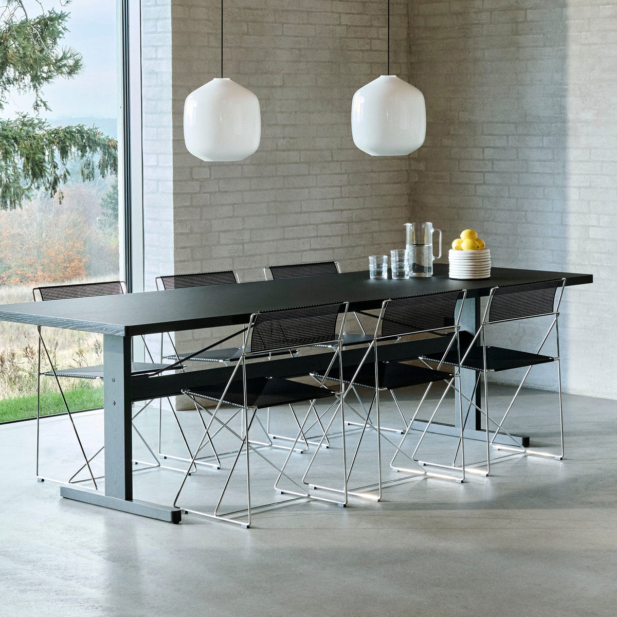 Silla X-Line · HAY · ambiente