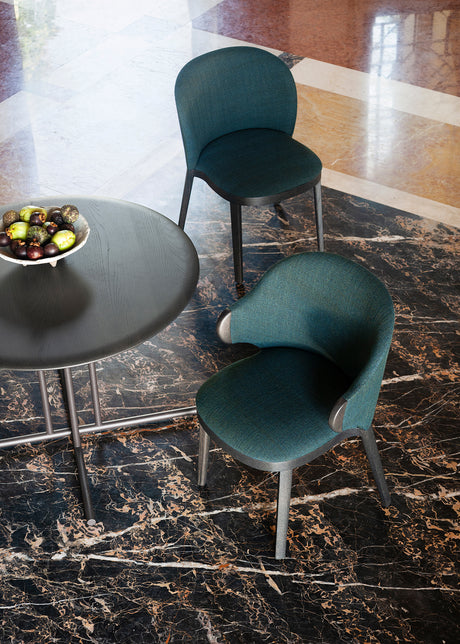 Silla de comedor con brazos Trousse Hug 867/PH