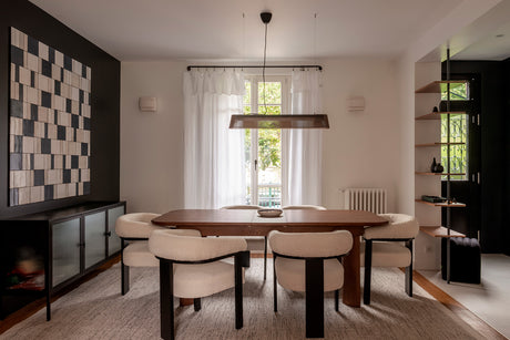 Lámpara colgante Owalo 7000 de Secto Design en un interior
