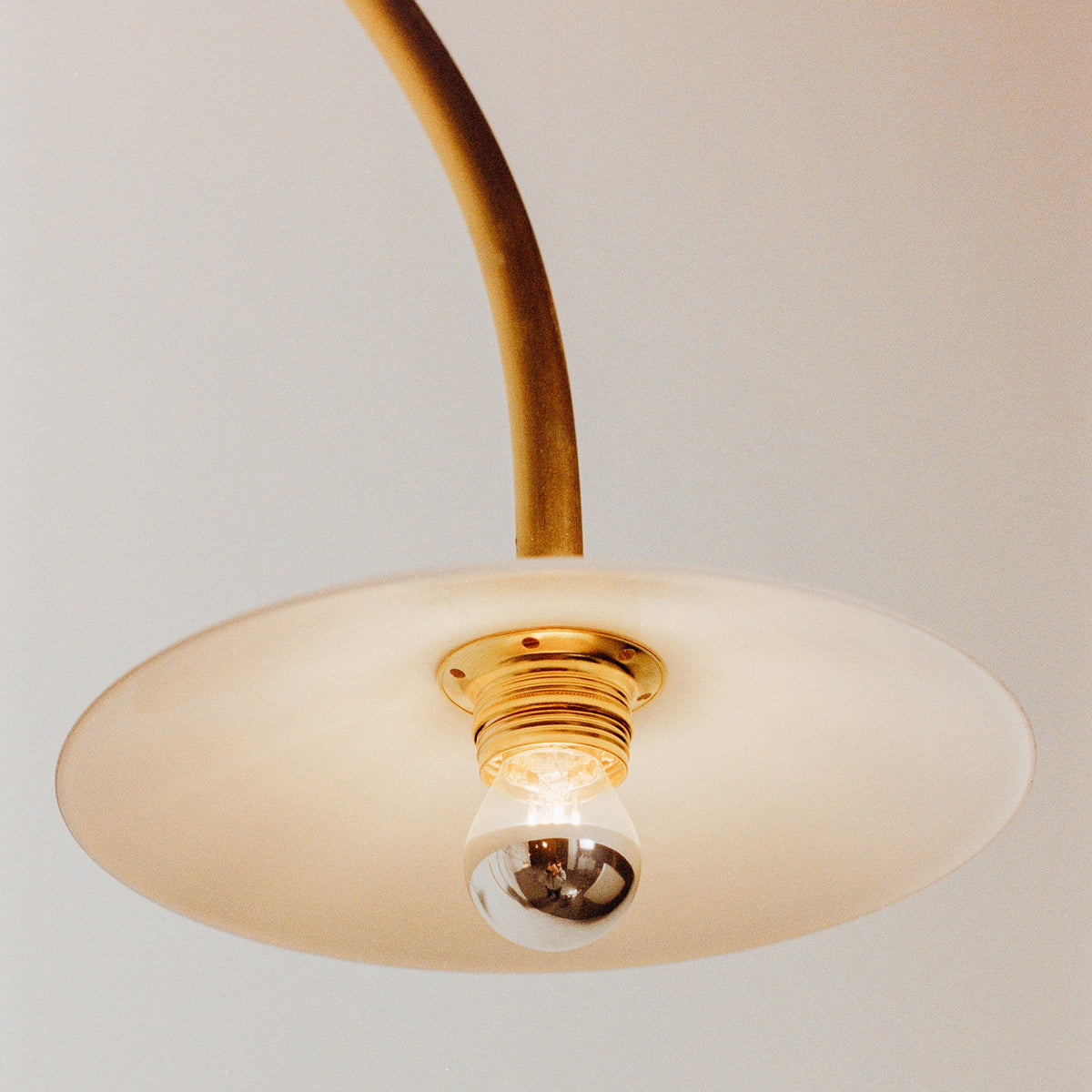 Aplique Hanging Lamp No. 2 de Valerie Objects