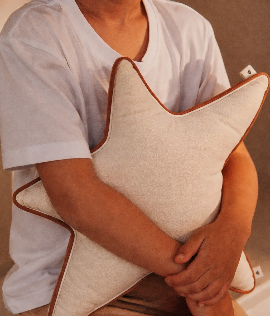 Star Cushion Undyed