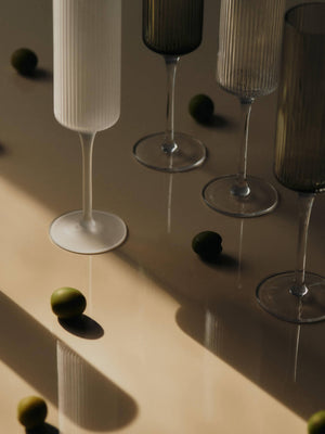 Copas de champán Ripple de Ferm Living